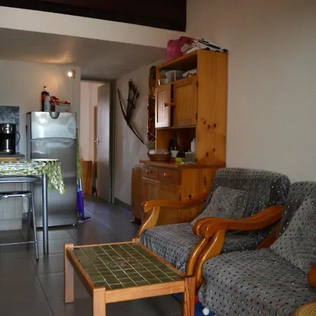 Maison Climatisee 2 Pieces/mez, 5 Couchages, Proche Port Et Plage, Parking, Veranda, Terrasse, Animaux Ok - Fr-1-225d-110 *